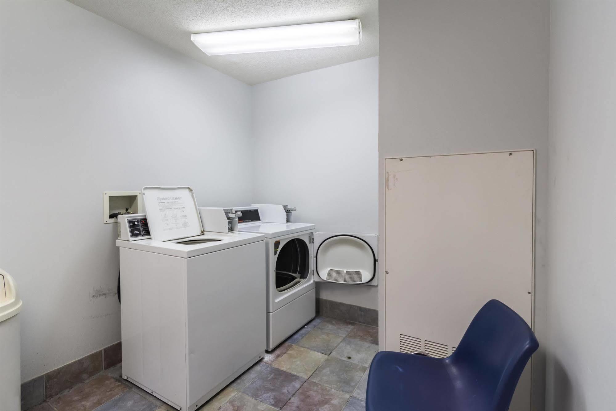 Motel 6-Milan, Oh - Sandusky Exterior photo
