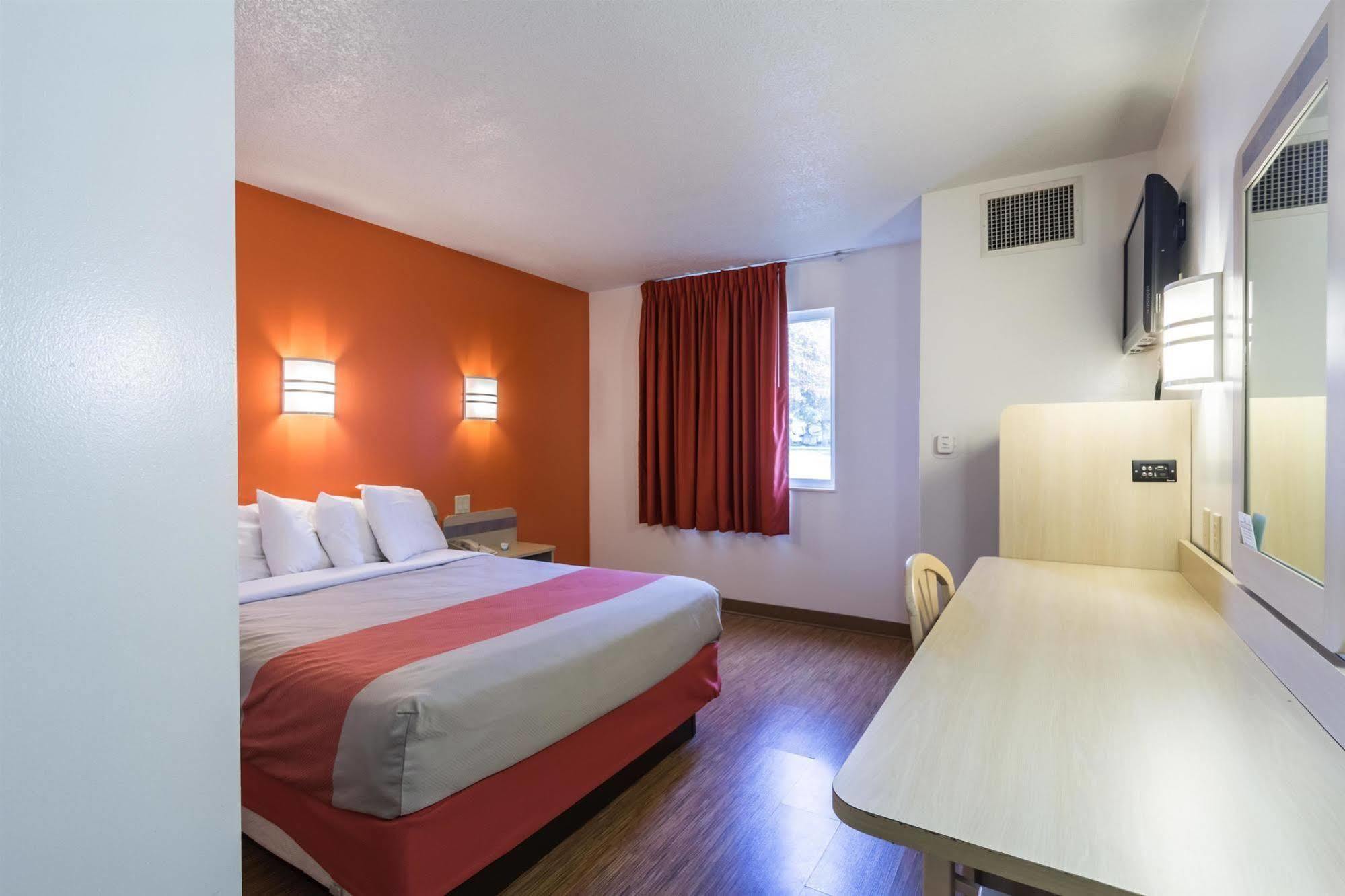 Motel 6-Milan, Oh - Sandusky Exterior photo